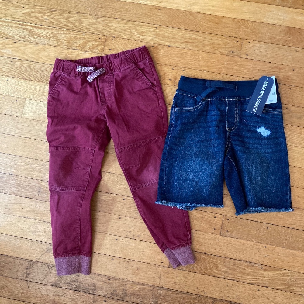 4T pants and shorts - bundle of 2!